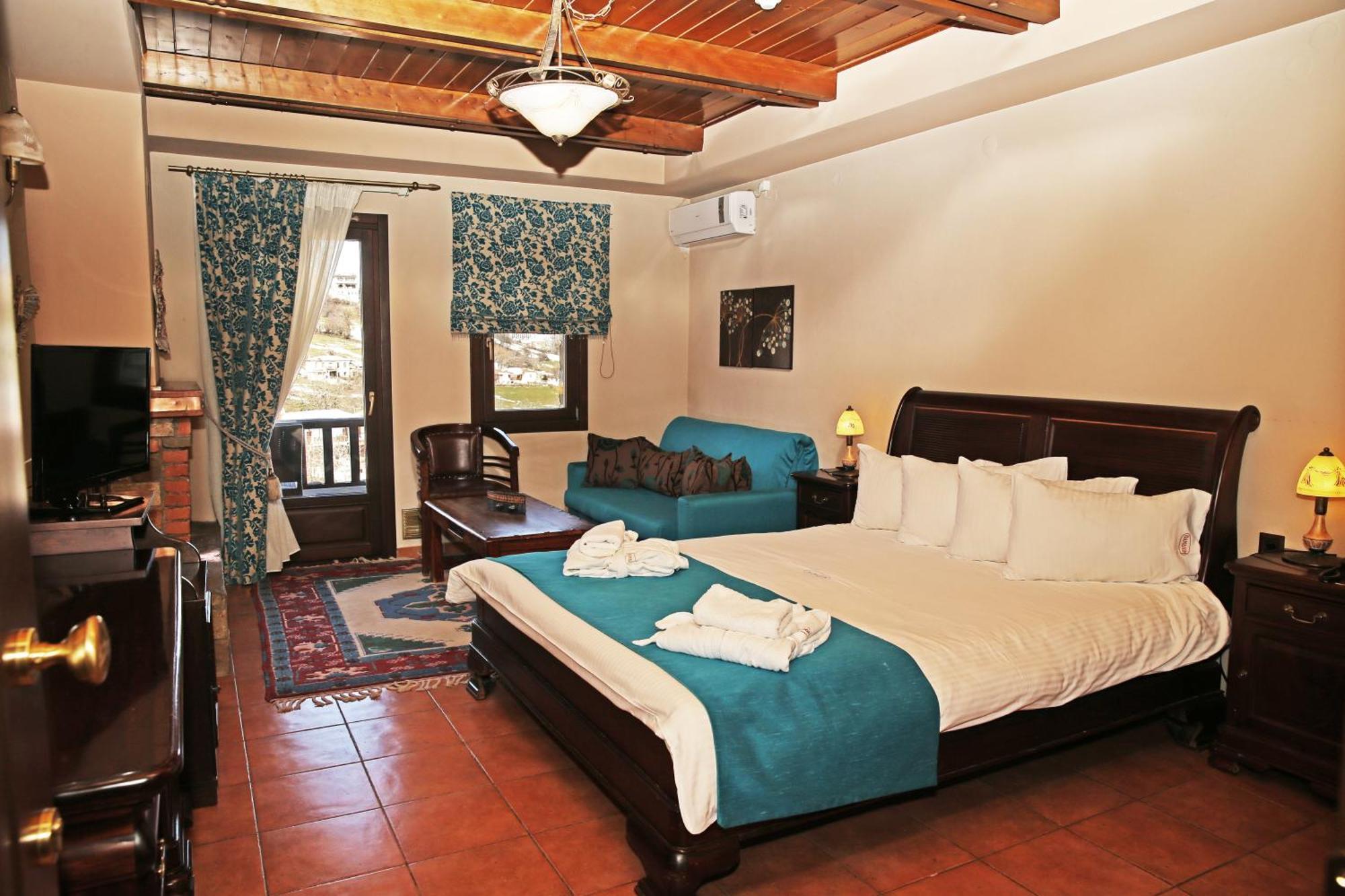 Pandion Luxury Boutique Hotel & Suites With Spa Neochori  Bilik gambar